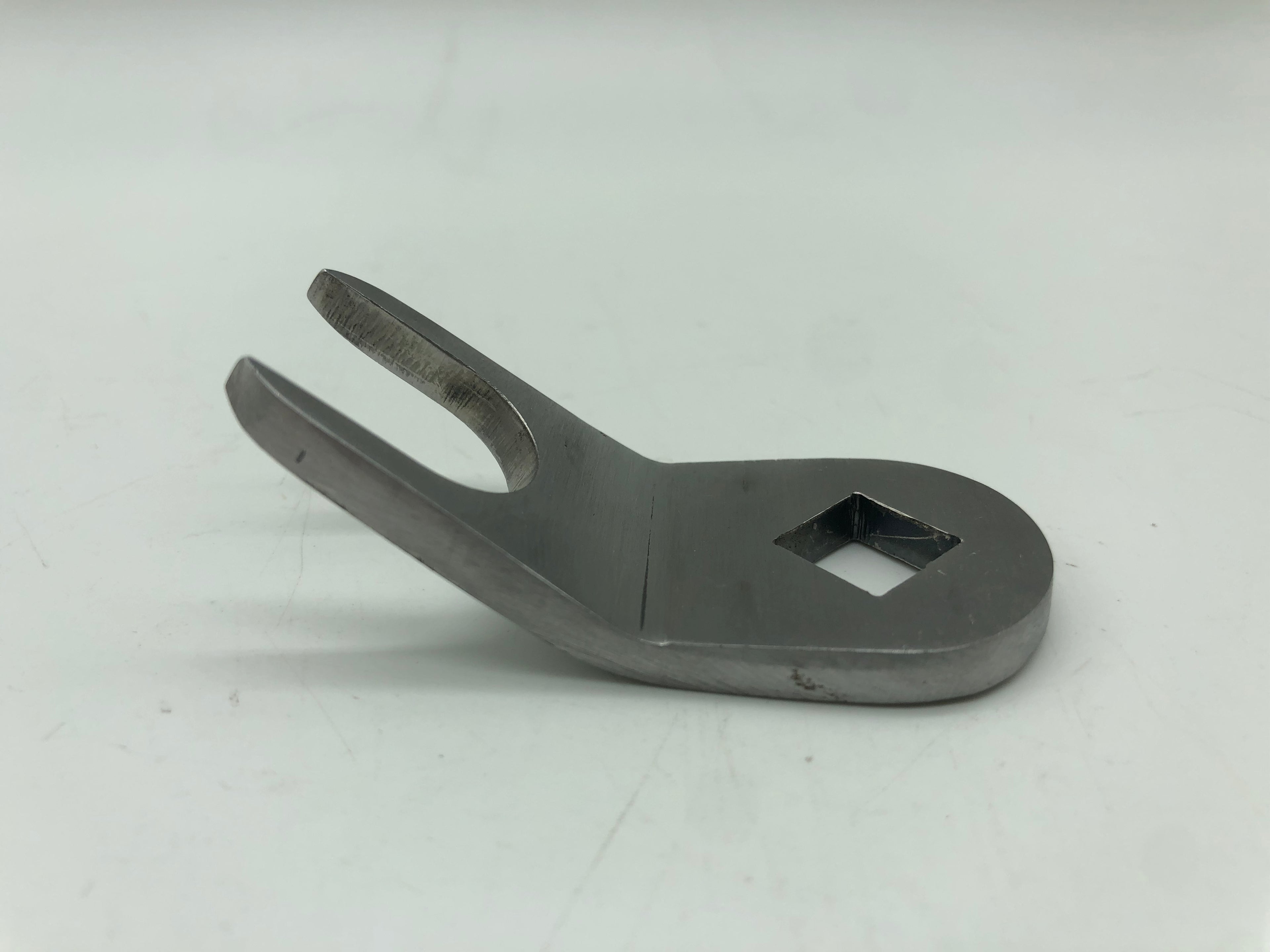 Rotary top shift plate