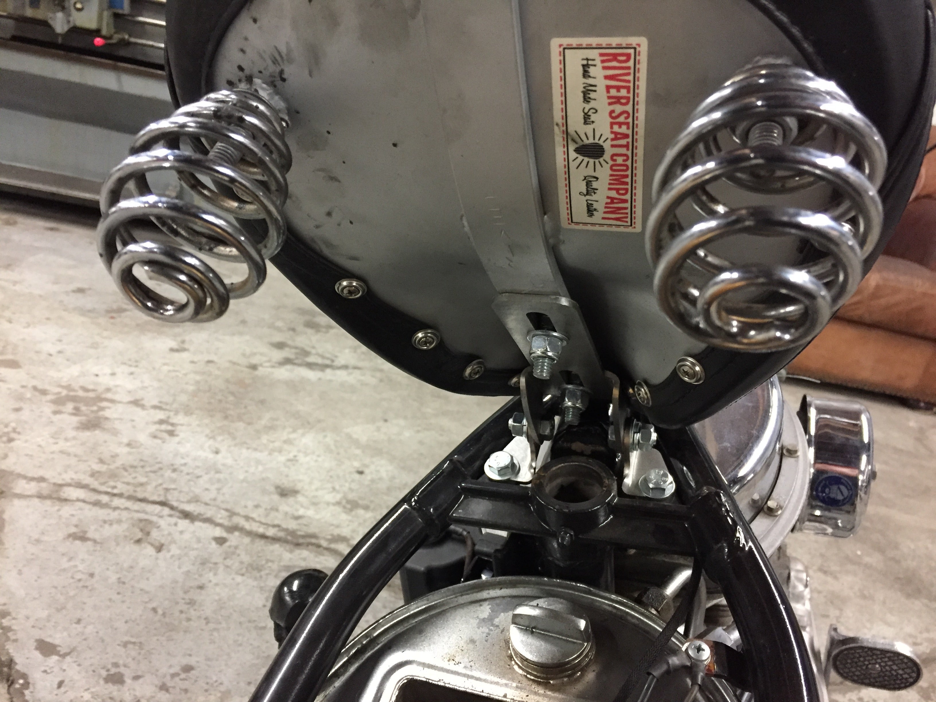 Big Twin Seat Hinge